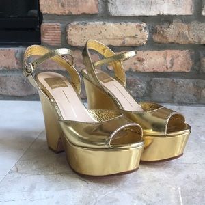 Dolce Vita Gold Platform Wedge